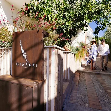 Casa Giafari Lejlighedshotel *